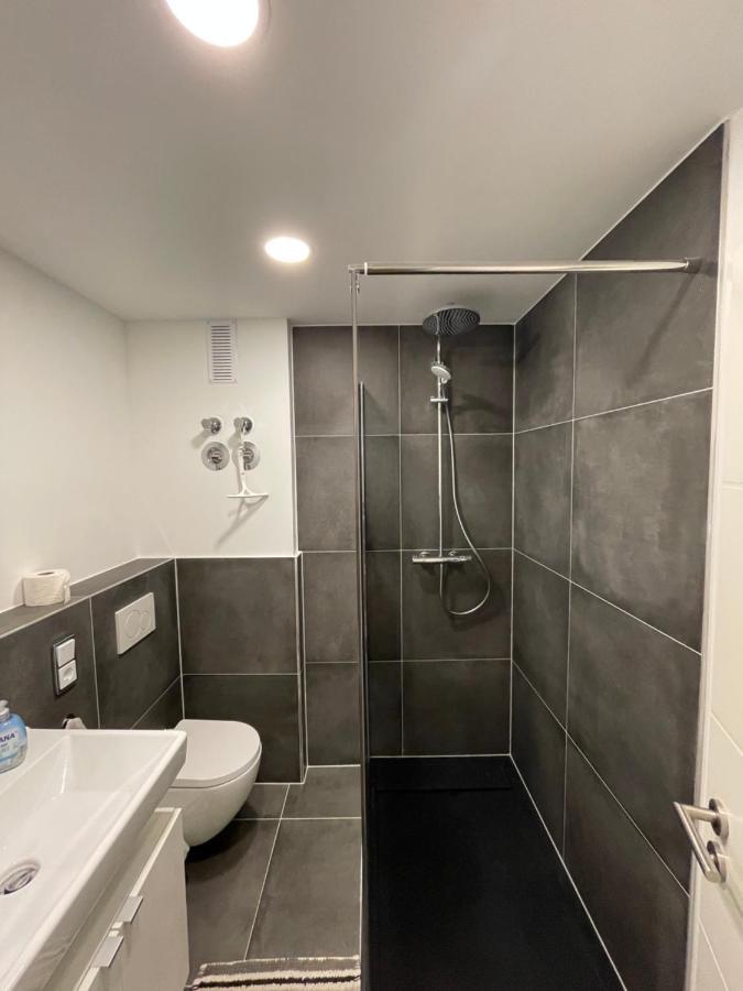 Modernes Appartement In Der Innenstadt Cologne Luaran gambar